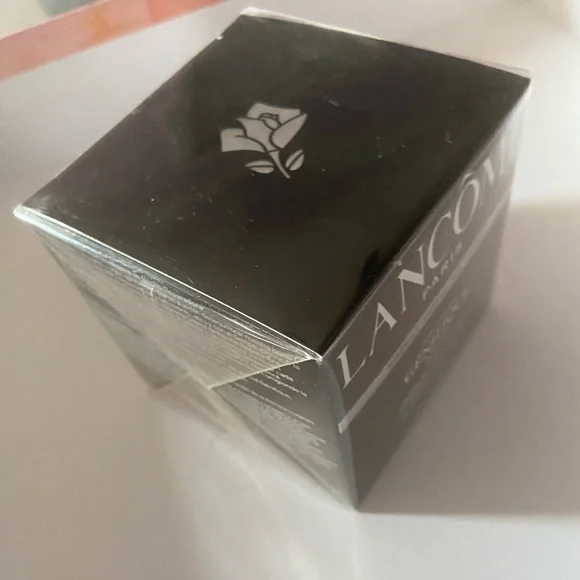 Lancome Repair night cream
